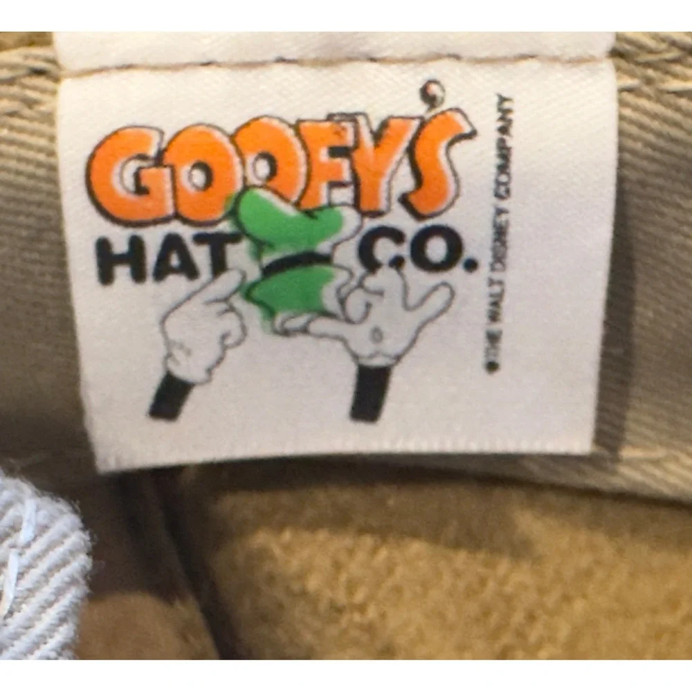 Vintage Disney Goofy & Co Hat Mickey Outdoor Adventure Corduroy‎ Brim Dad Cap